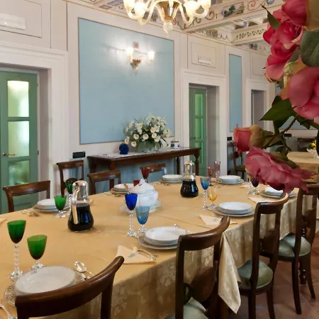 Villa Lammari Sleeps 27 Pool Air Con Wifi *