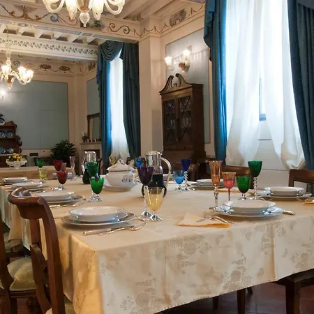 Villa Lammari Sleeps 27 Pool Air Con Wifi